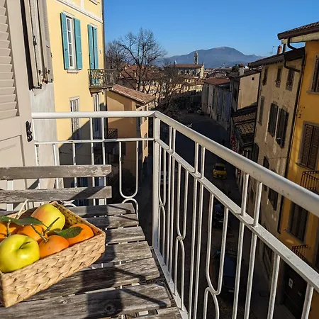 Papavero70 Apartman *